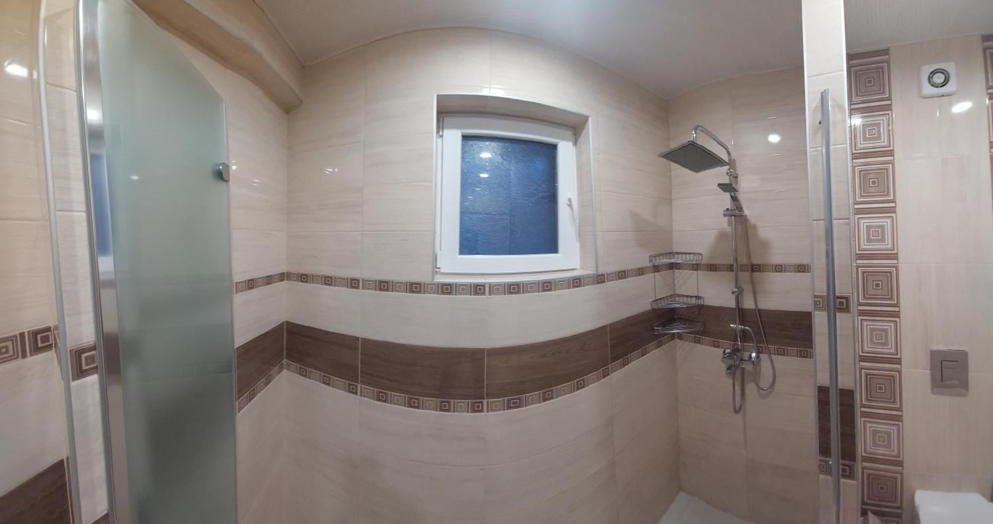 Апартамент Pink & Blue - 2Bdr With Balcony - Wi-Fi Varna Bagian luar foto